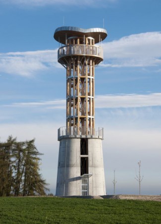 rozhledna-na-senecke-hore-u-pavlikova
